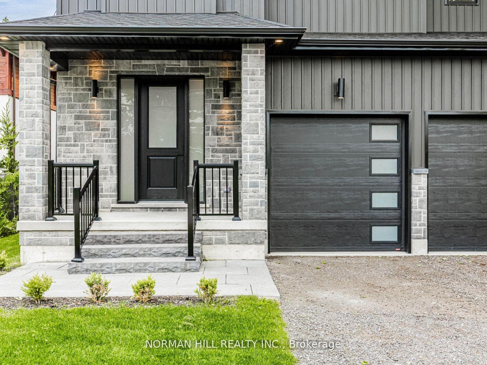 776 Churchill Lane photo 3