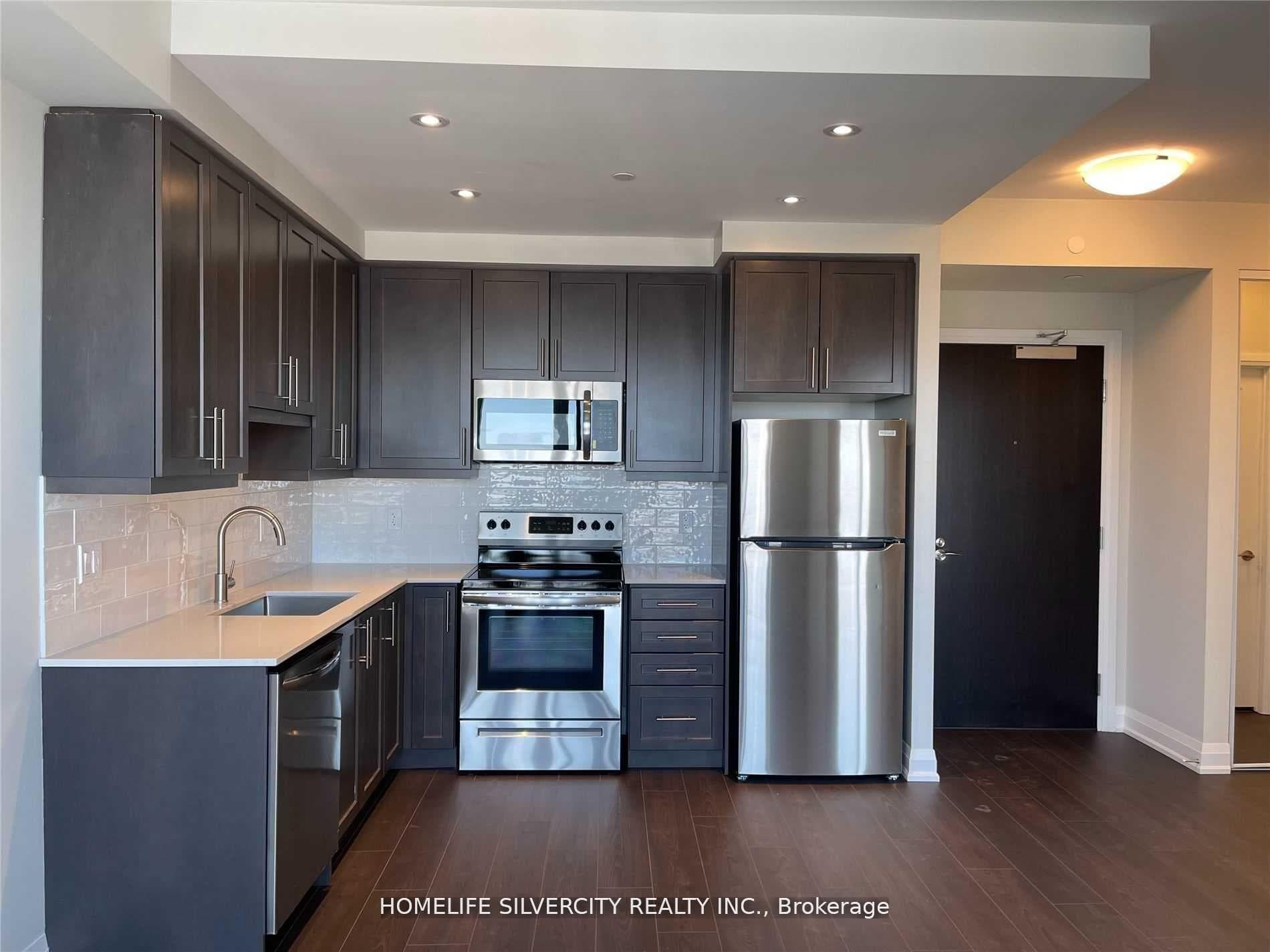 15 Lynch Street Unit 2404 photo 2