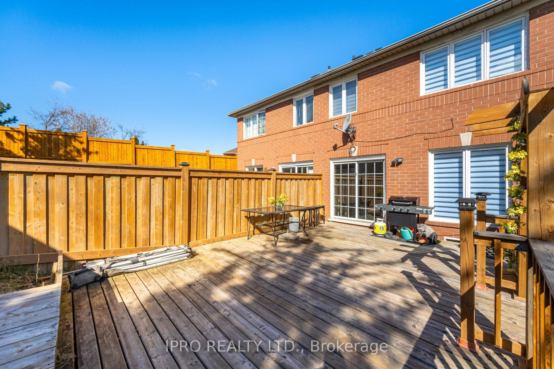 30 Mount Ranier Crescent photo 37