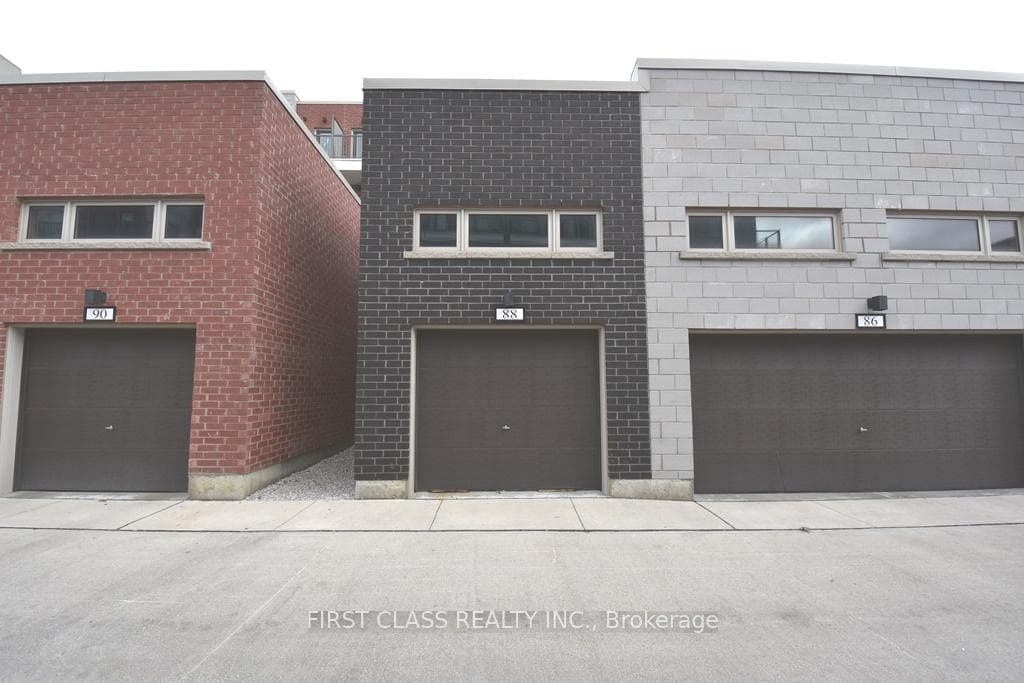 88 William Duncan Road photo 24