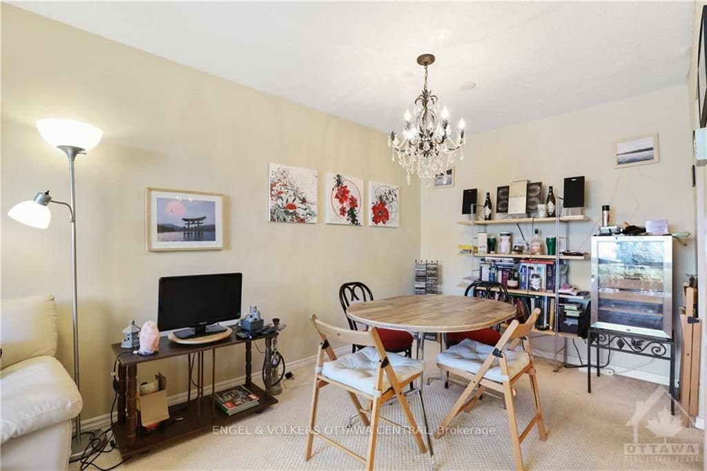 404 MONTFORT Street Unit 11 photo 9