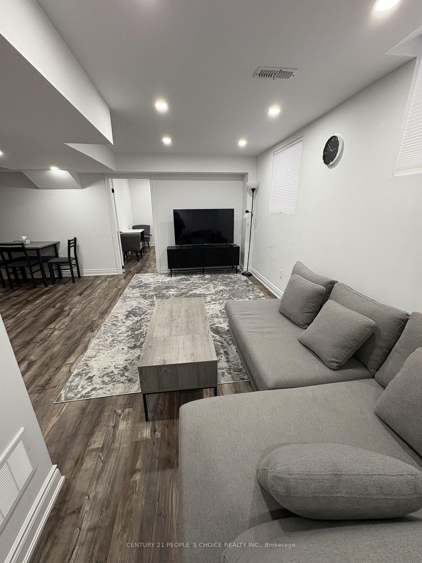 23 Knotty Pine Avenue Unit Bsmt photo 5
