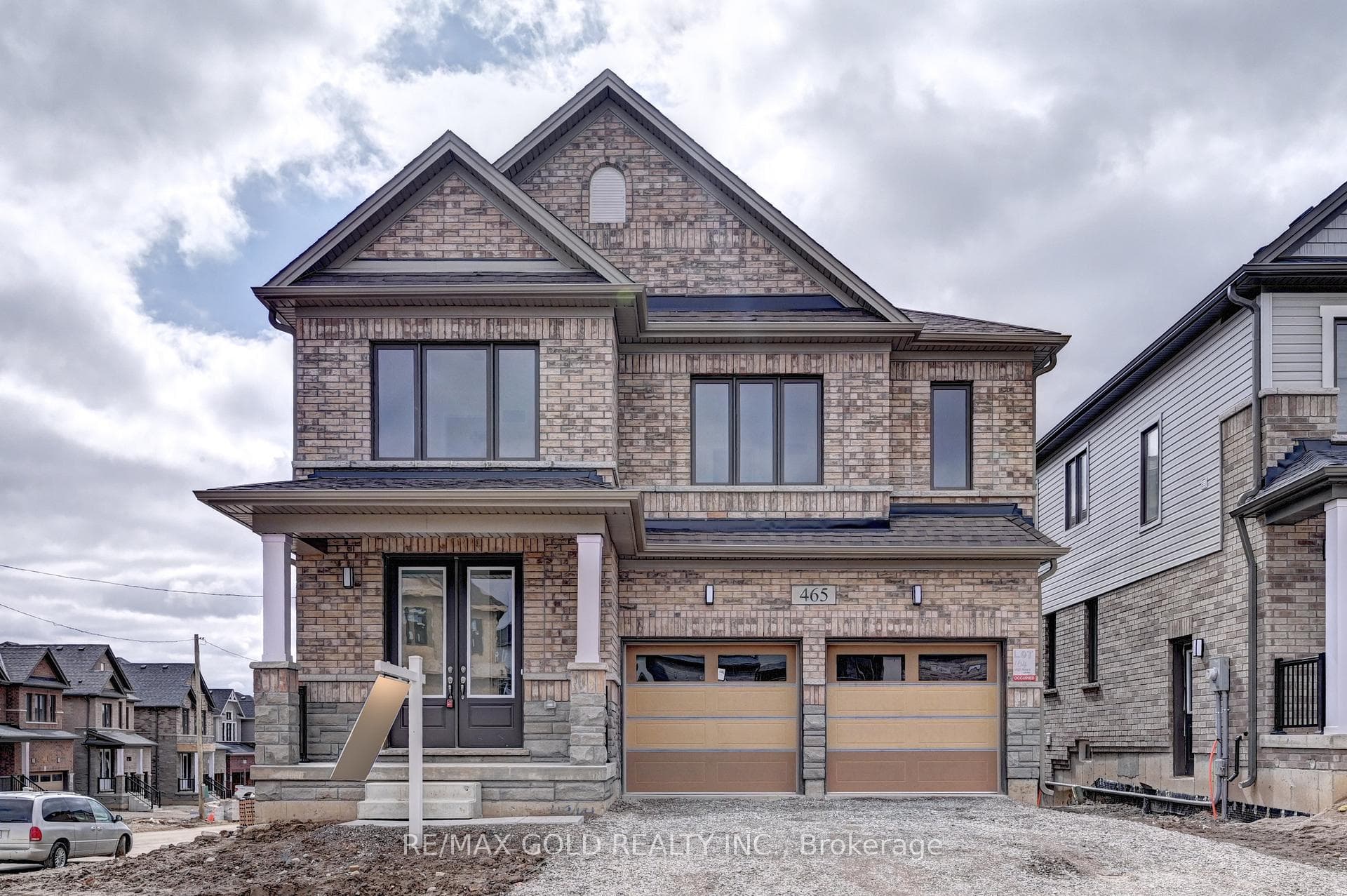 465 Robert Woolner Street photo 1