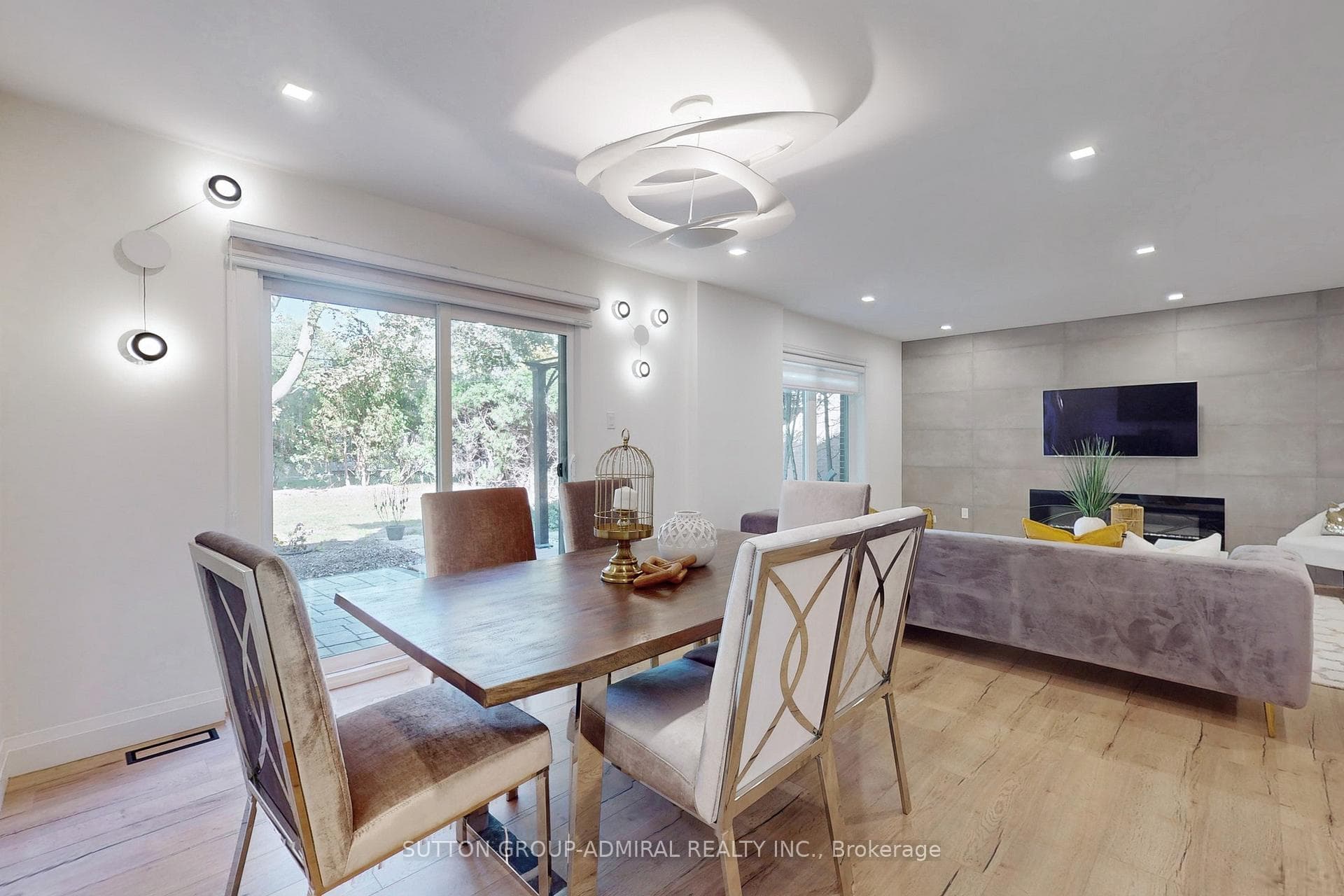 44 Almond Avenue photo 16