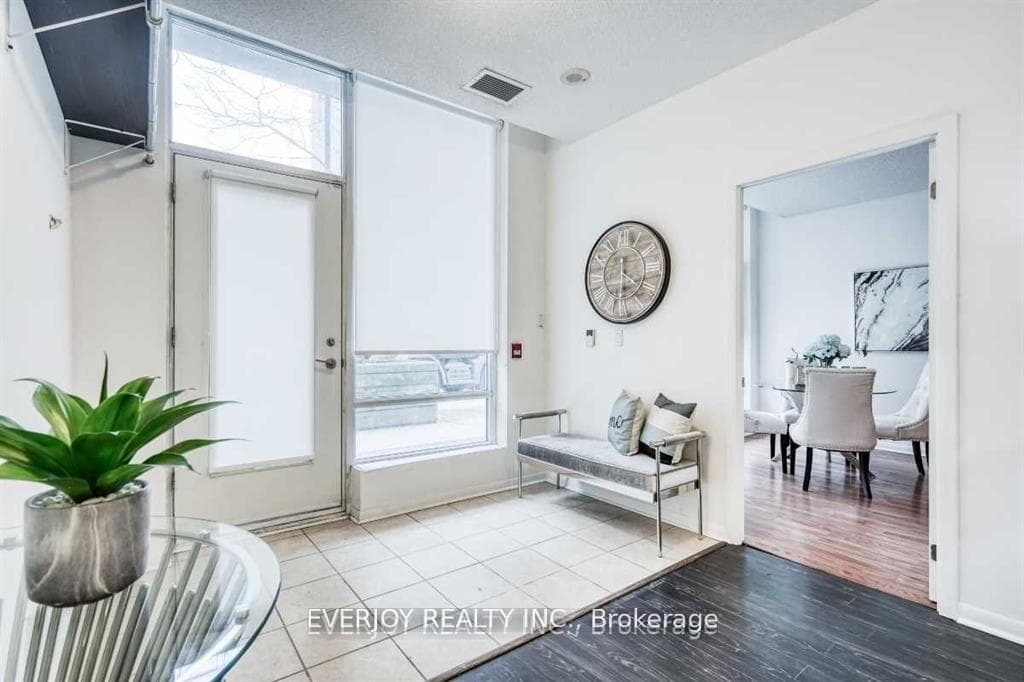 96 St Patrick Street Unit 103 photo 6