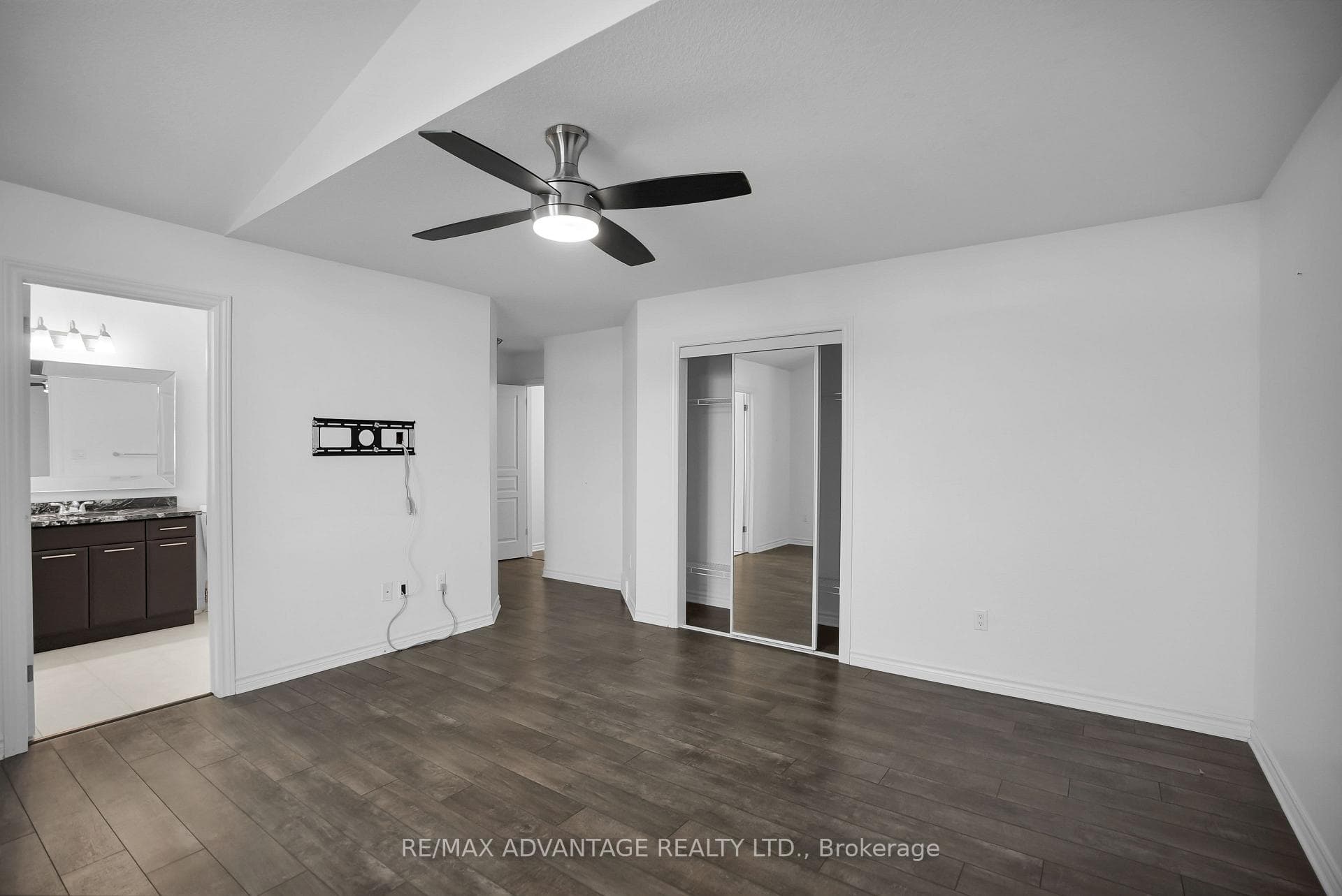 2601 Tucker Court photo 23