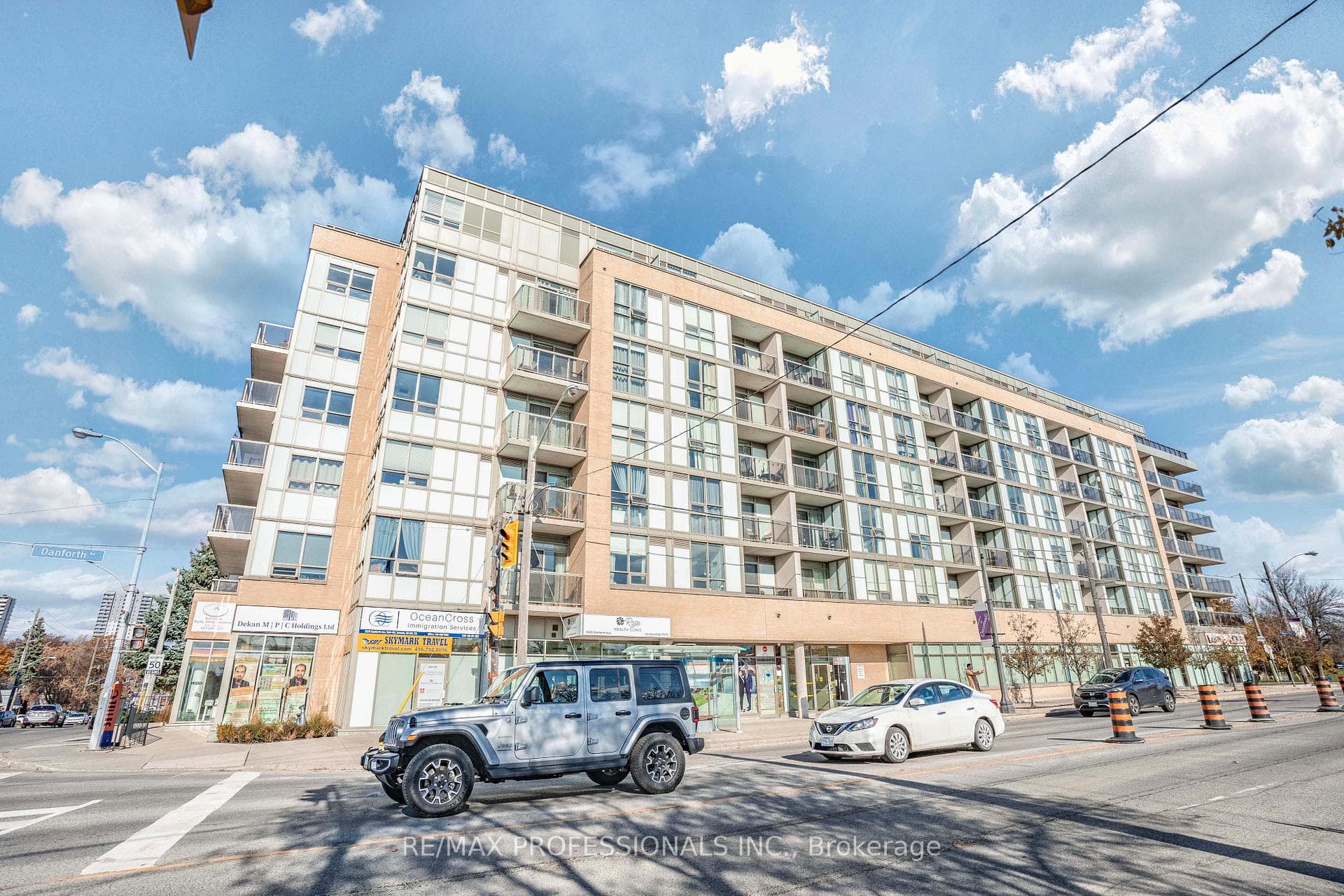 3520 Danforth Avenue Unit 314 photo 2