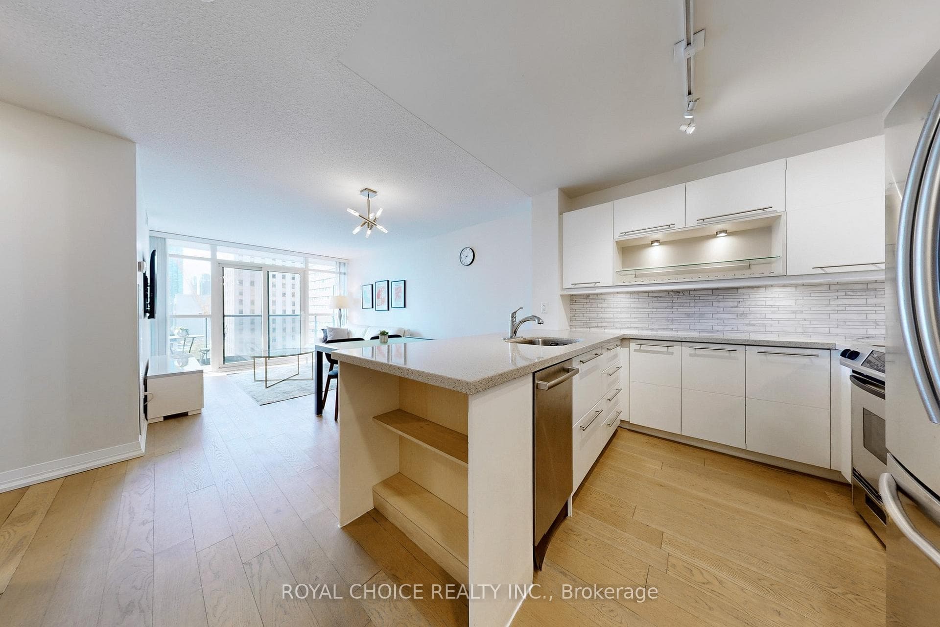 21 Carlton Street Unit 1109 photo 10