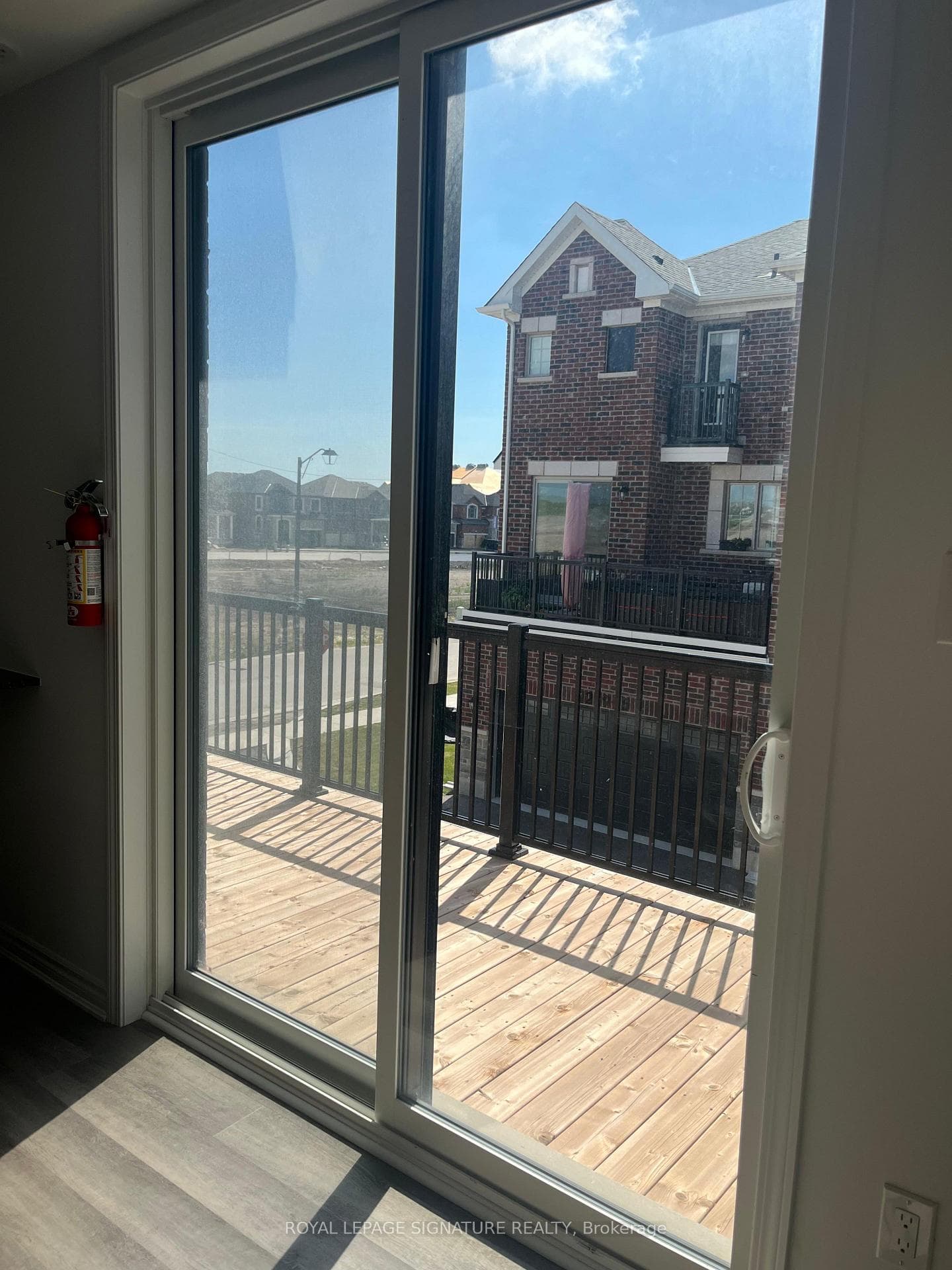 1259 Lily Crescent Unit 17 photo 11