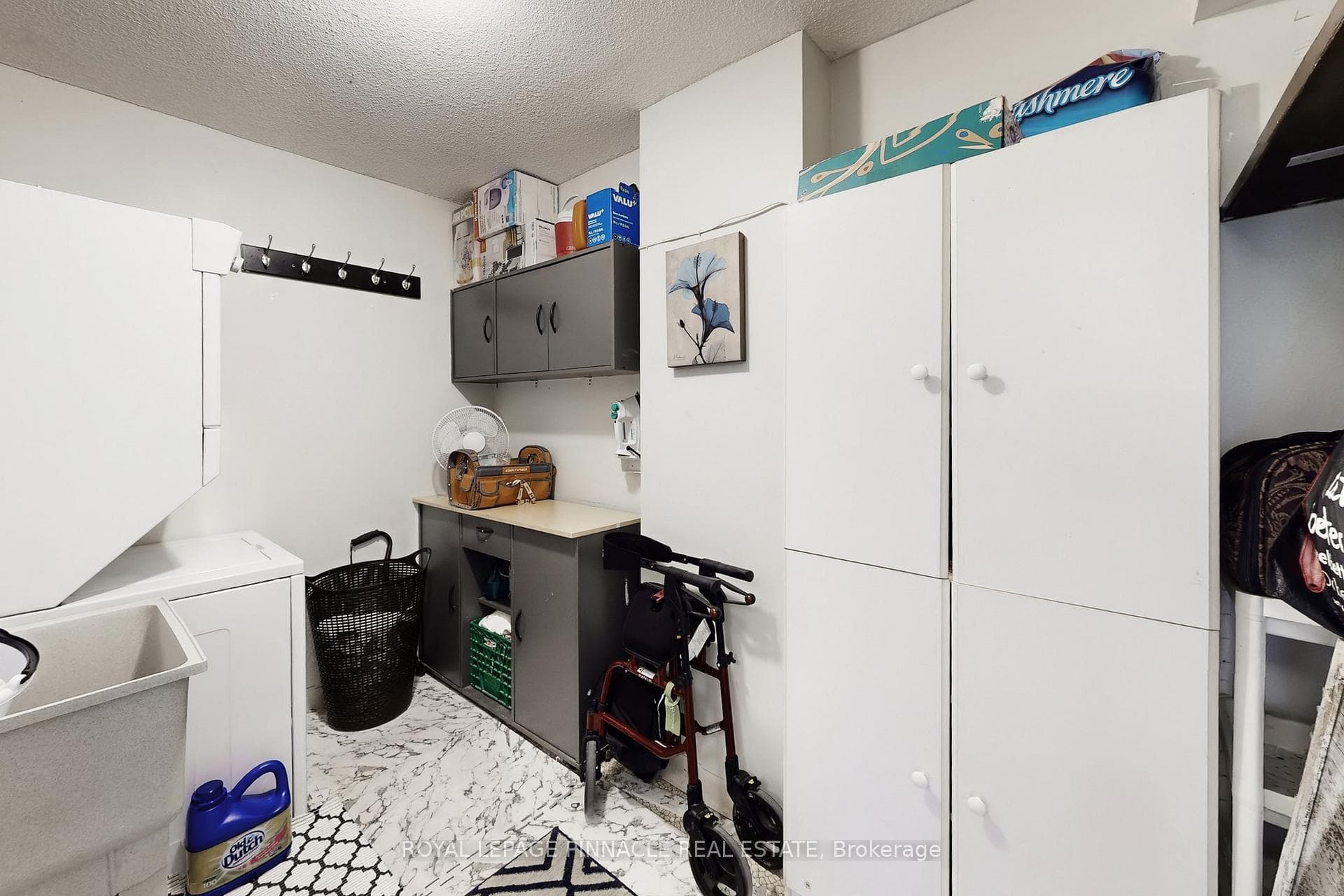 1300 Mississauga Valley Boulevard Unit 202 photo 34