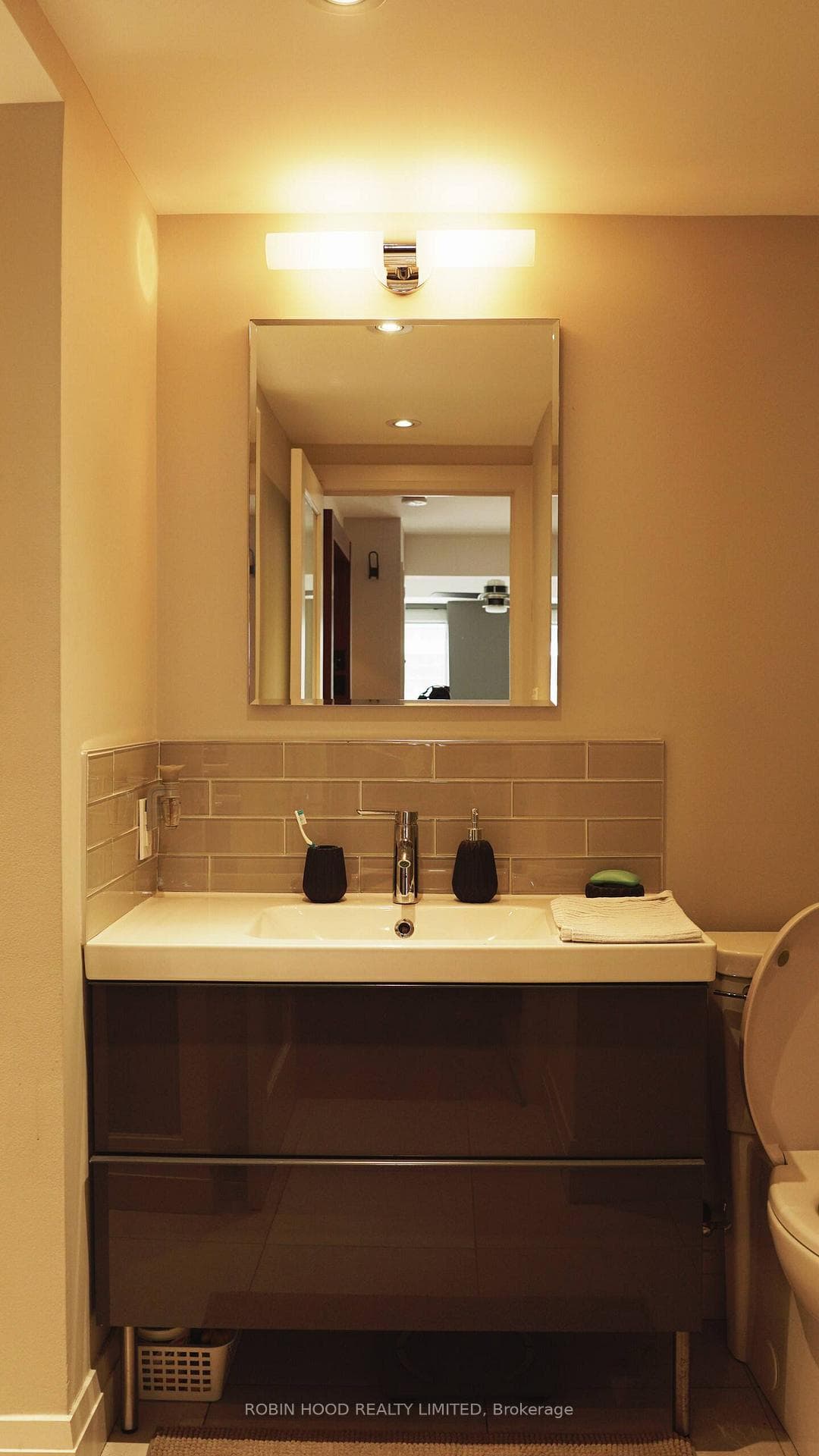 139 Merton Street Unit 251 photo 9