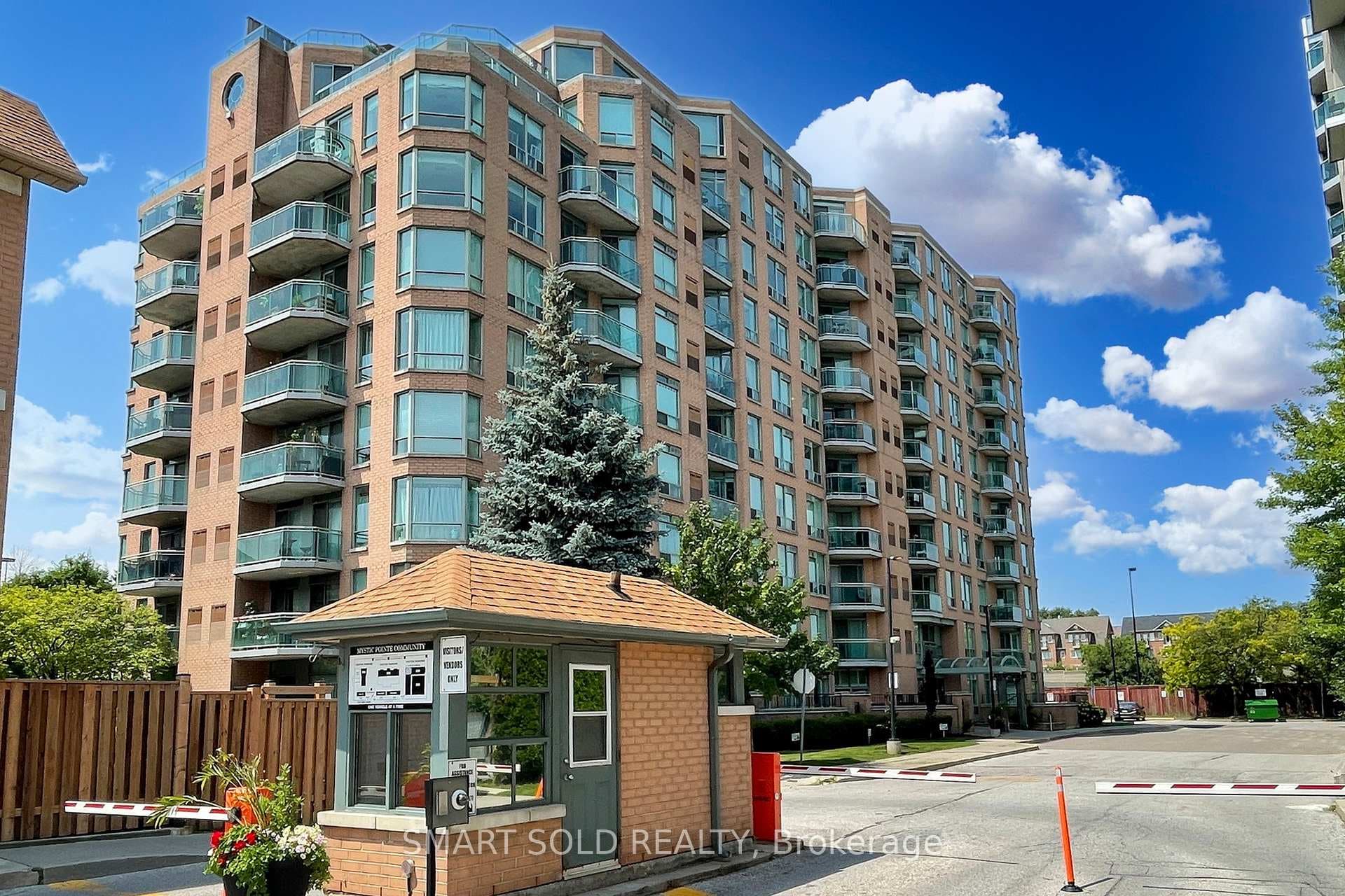 190 Manitoba Street Unit 502 photo 1
