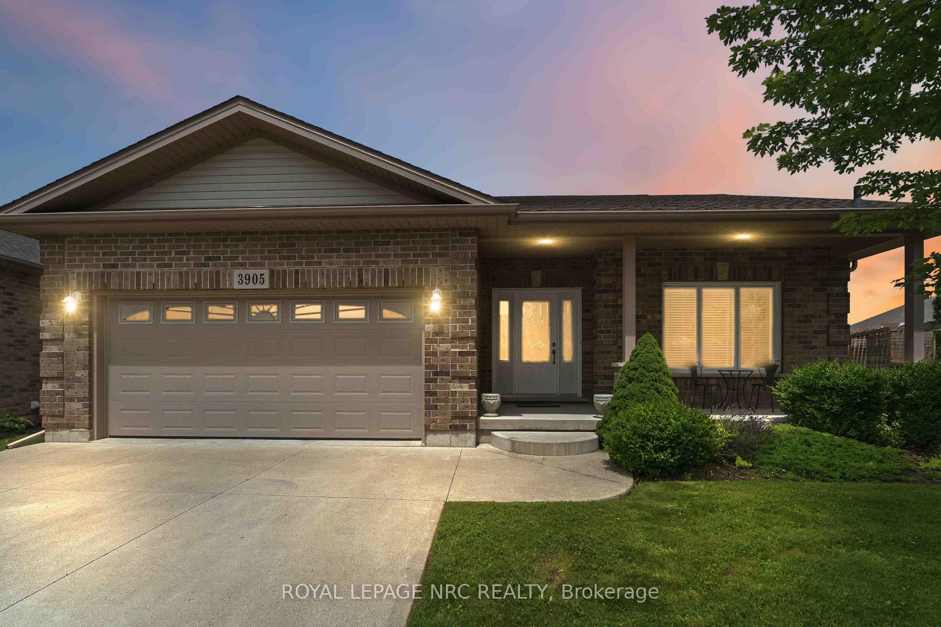 3905 Rainbow Lane in Cherry Hill Estates