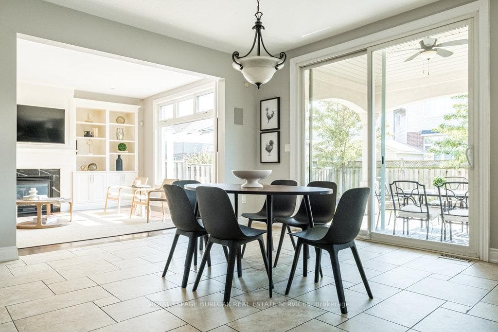 89 Watershore Drive photo 14