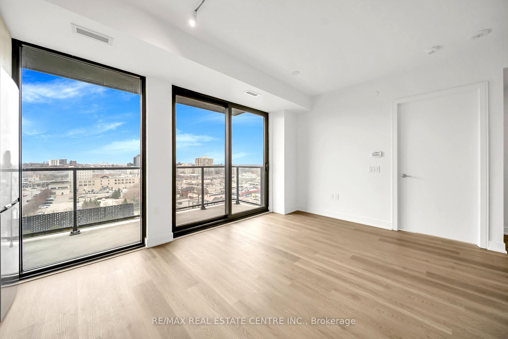 3009 Novar Road Unit 918 photo 24