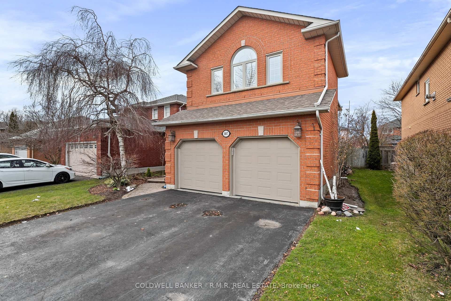 107 Stagemaster Crescent photo 34