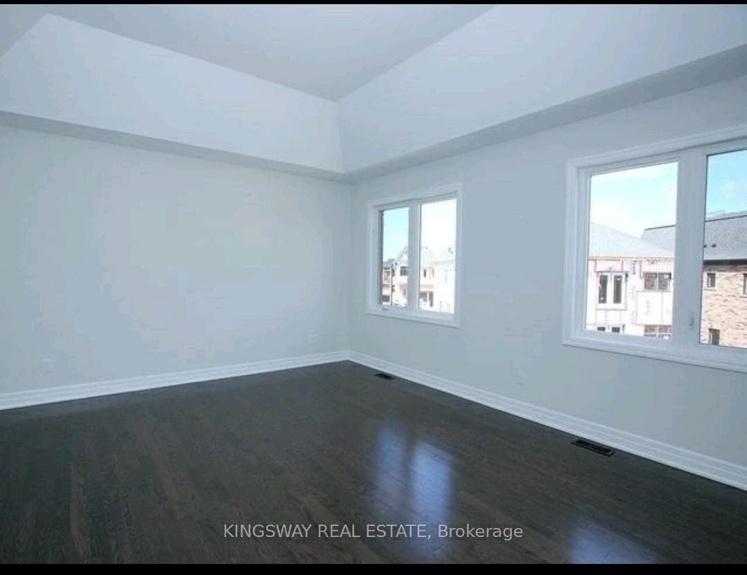 46 Ria Court photo 8