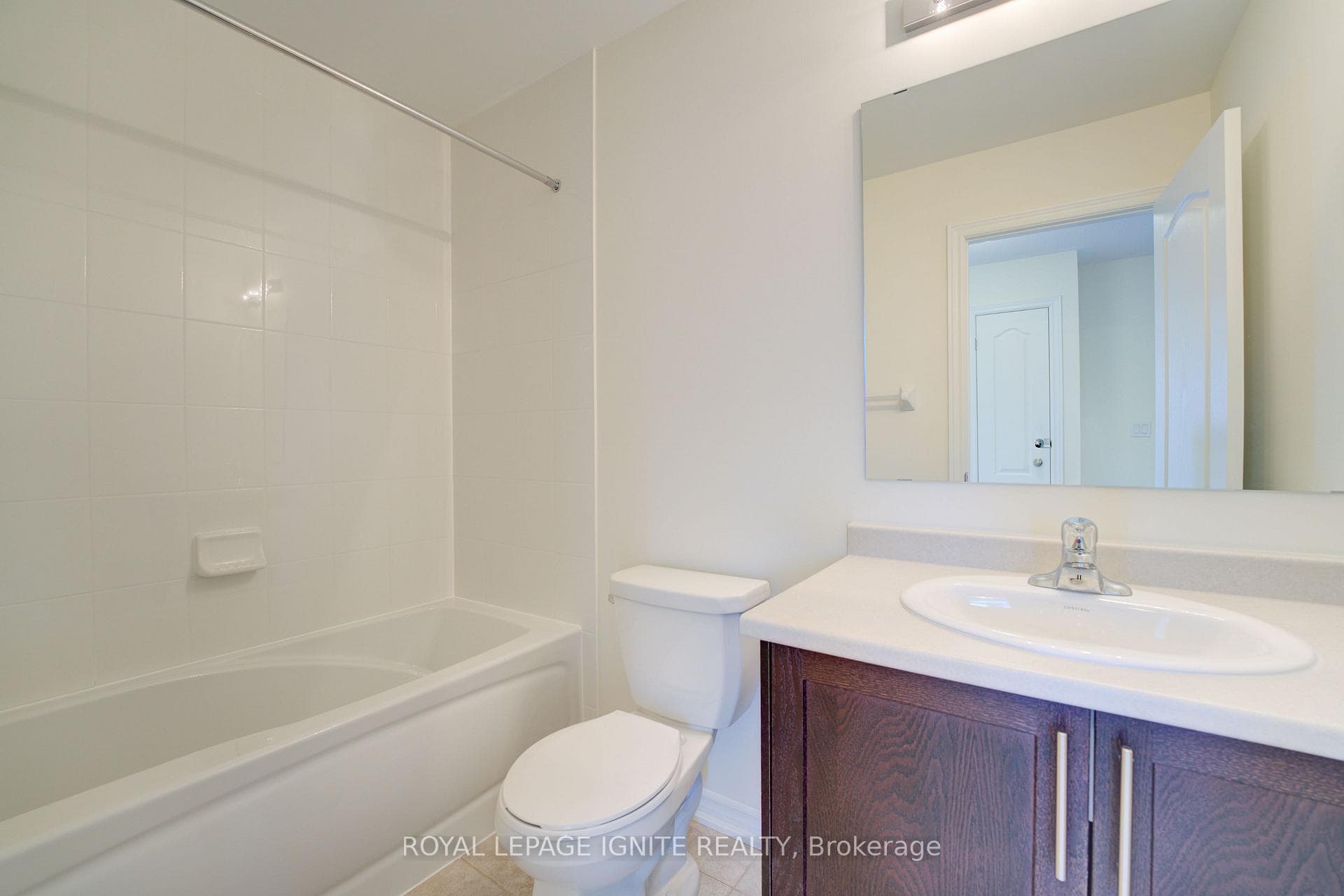21 Raines Road photo 35