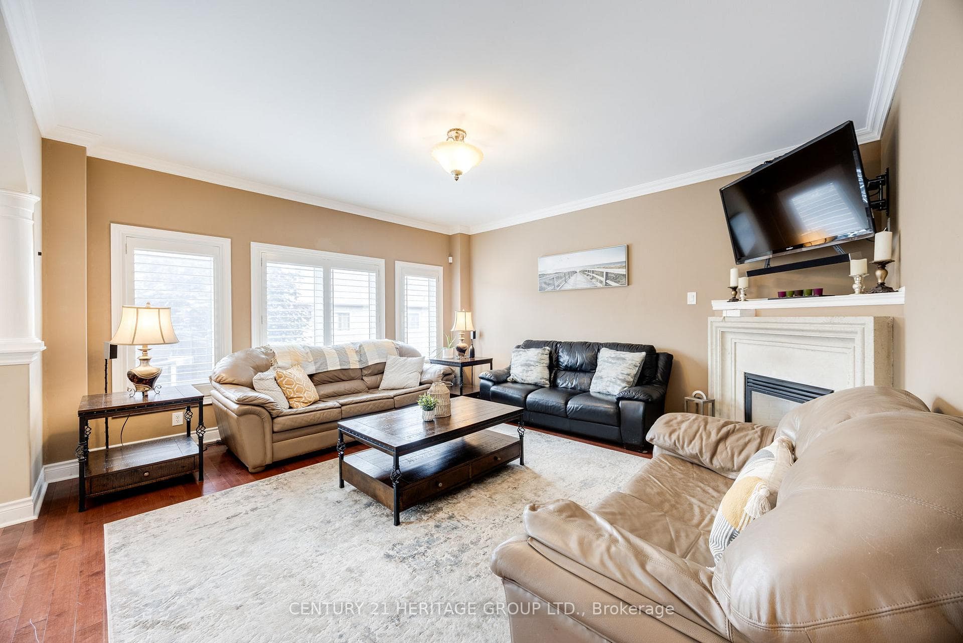 395 Kwapis Boulevard photo 10