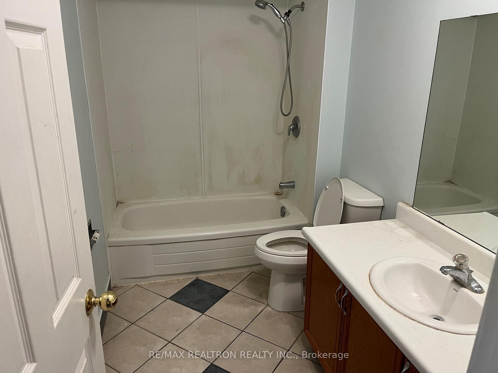 399 Hickling Trail photo 7