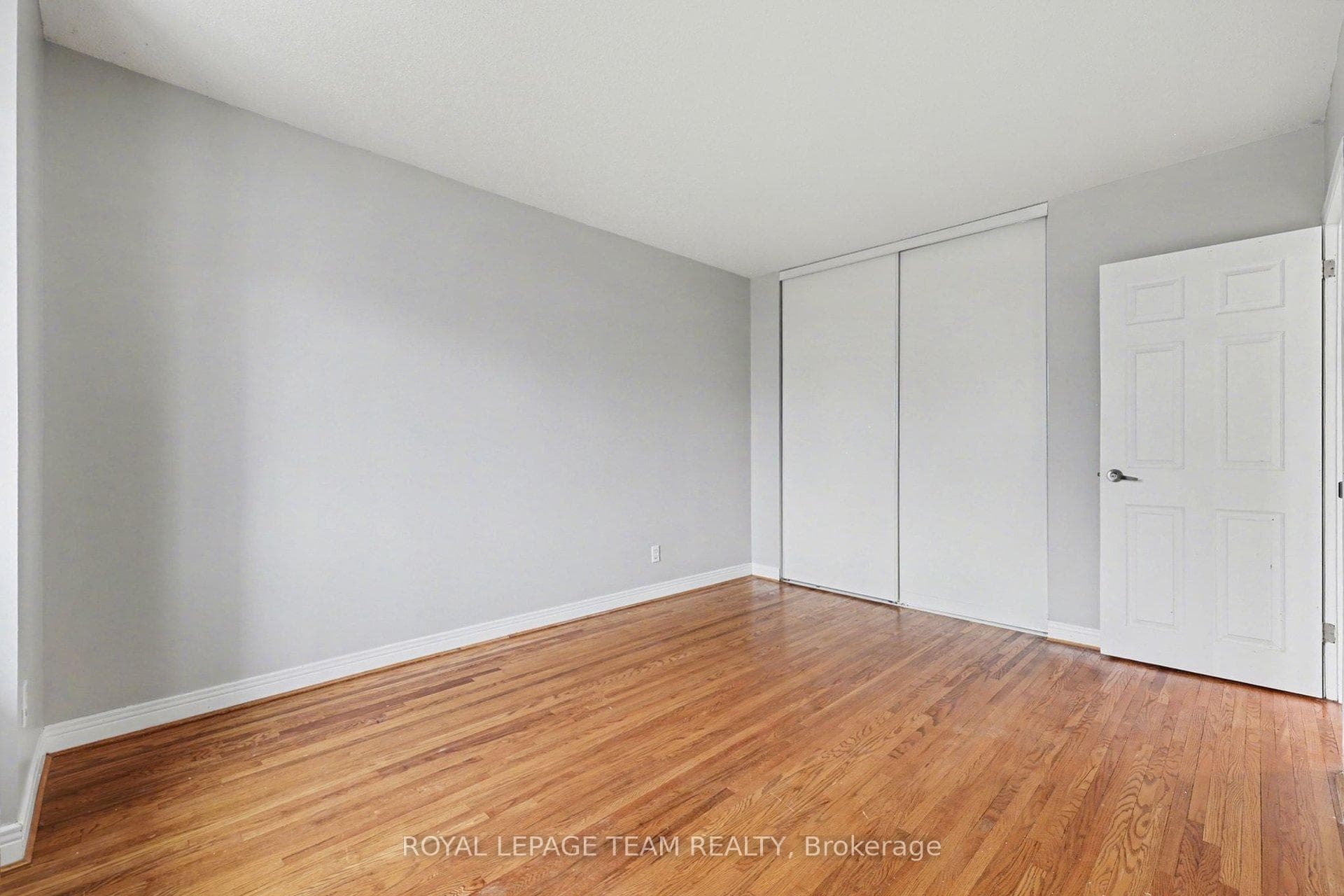 187 MONTEREY Drive photo 14