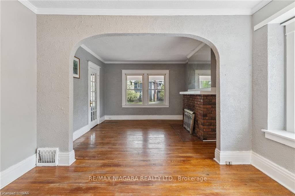 161 Lake Street Unit UPPER photo 6