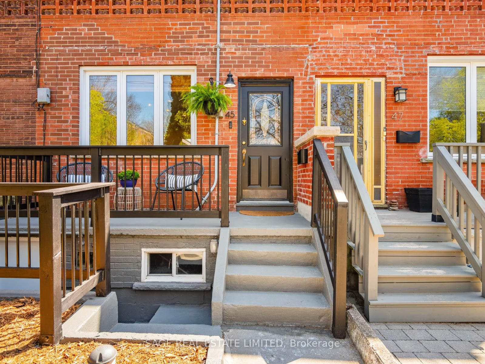 45 Shirley Street photo 2