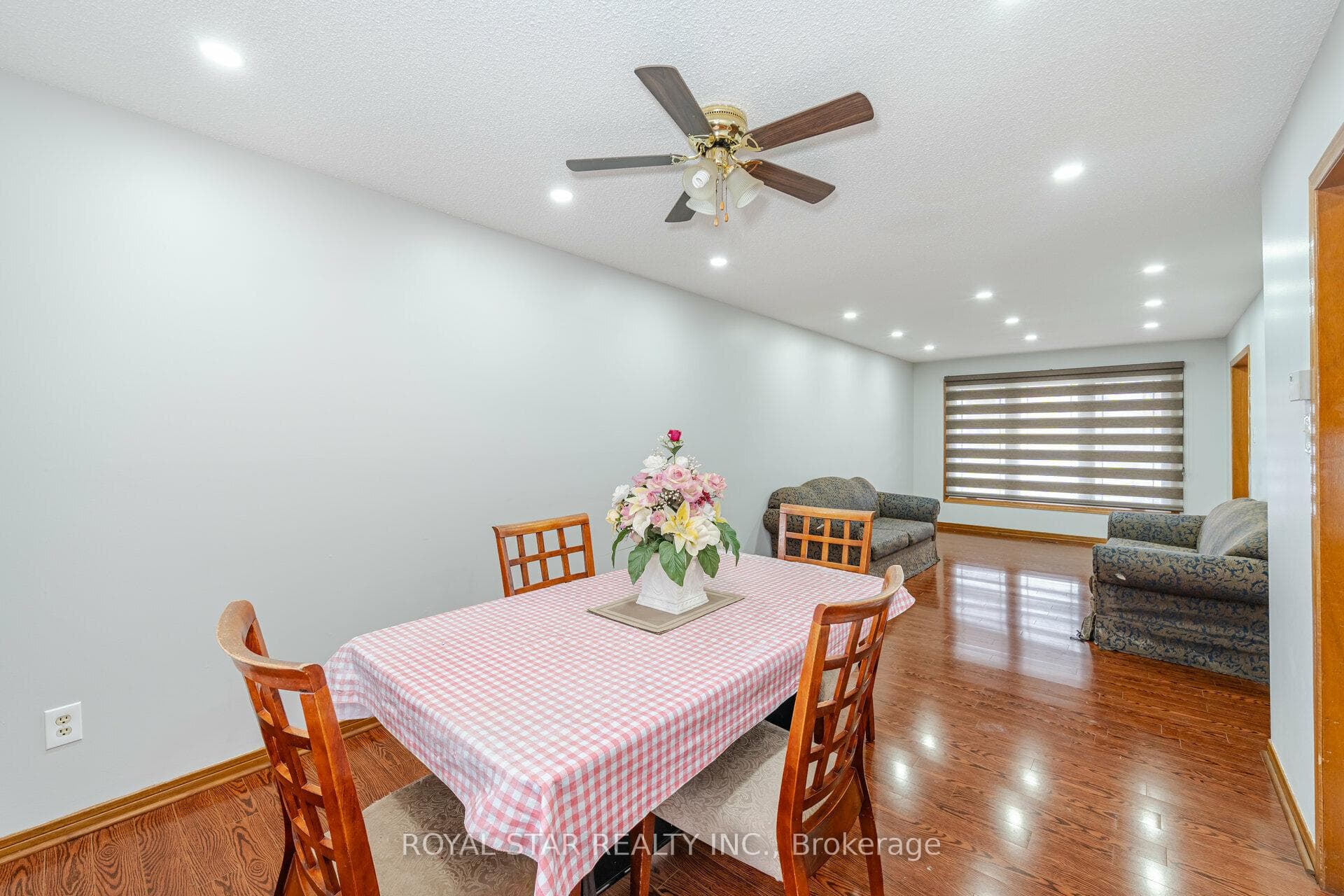 10 Hedgerow Avenue photo 6