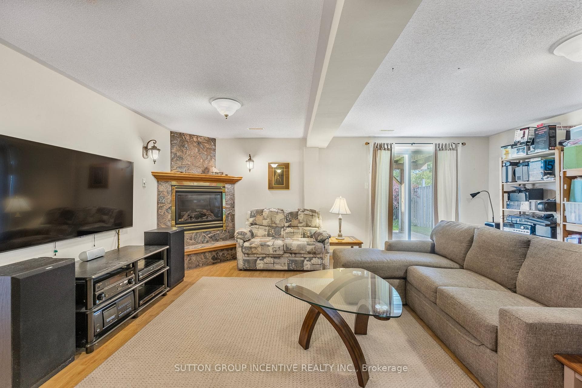 22 Bloom Crescent photo 20