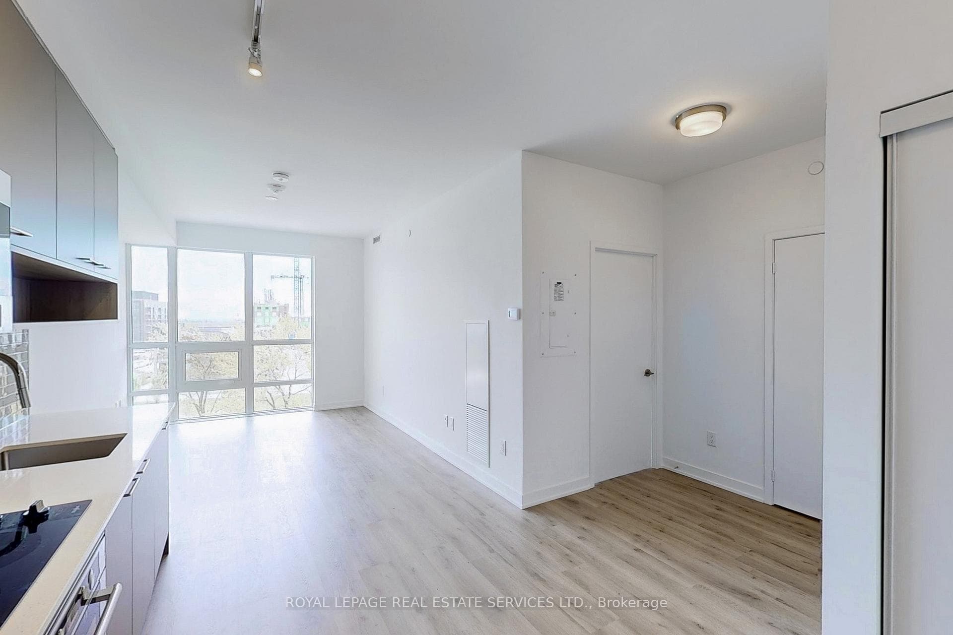 3005 Pine Glen Road Unit 412 photo 15