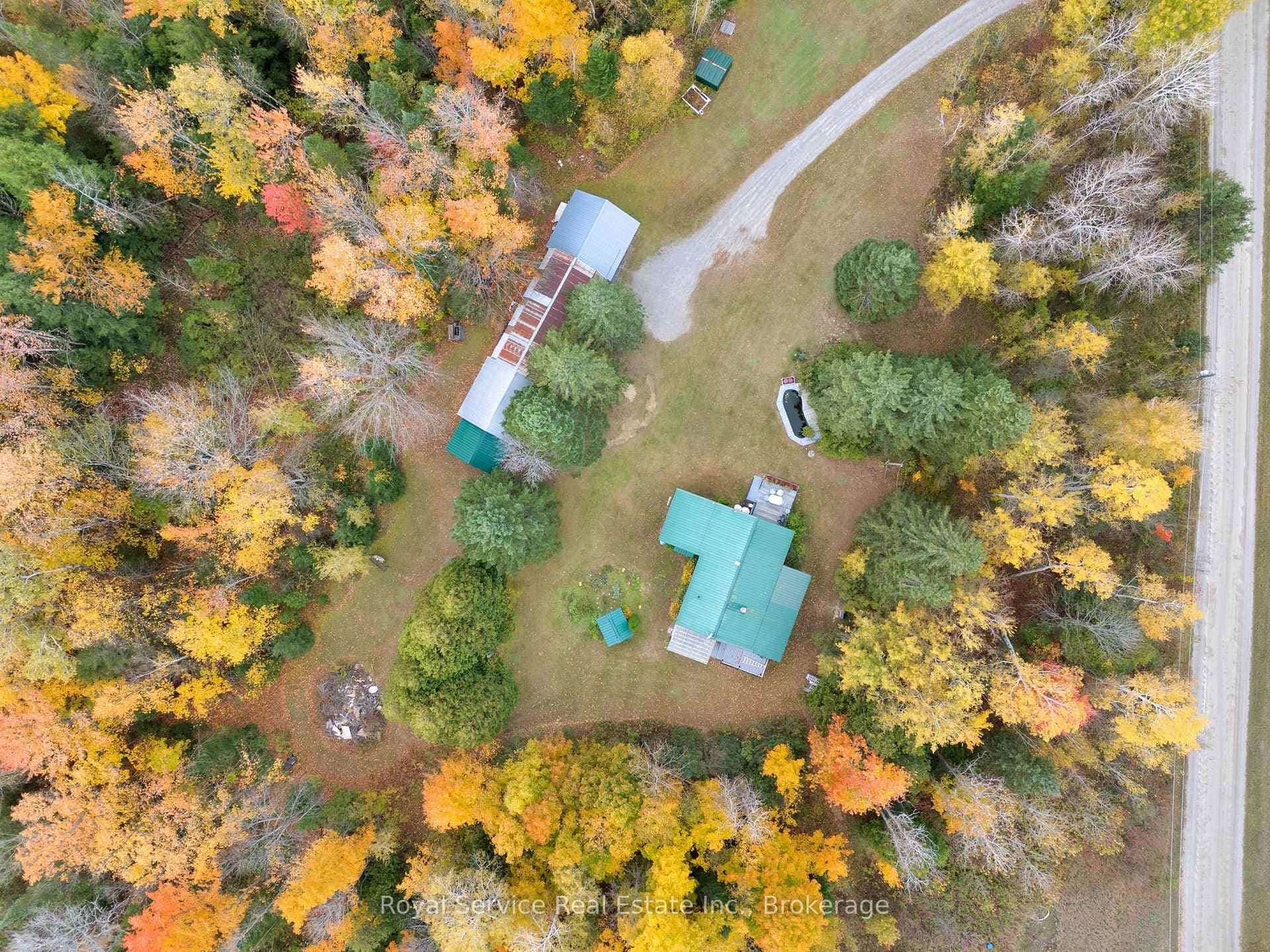 1204 Pigeon Creek Road photo 5