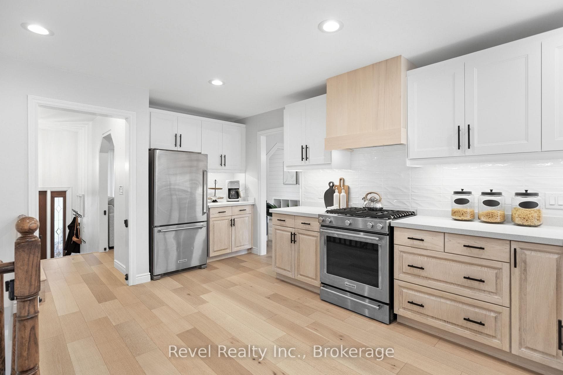 336 Meadow Street photo 14