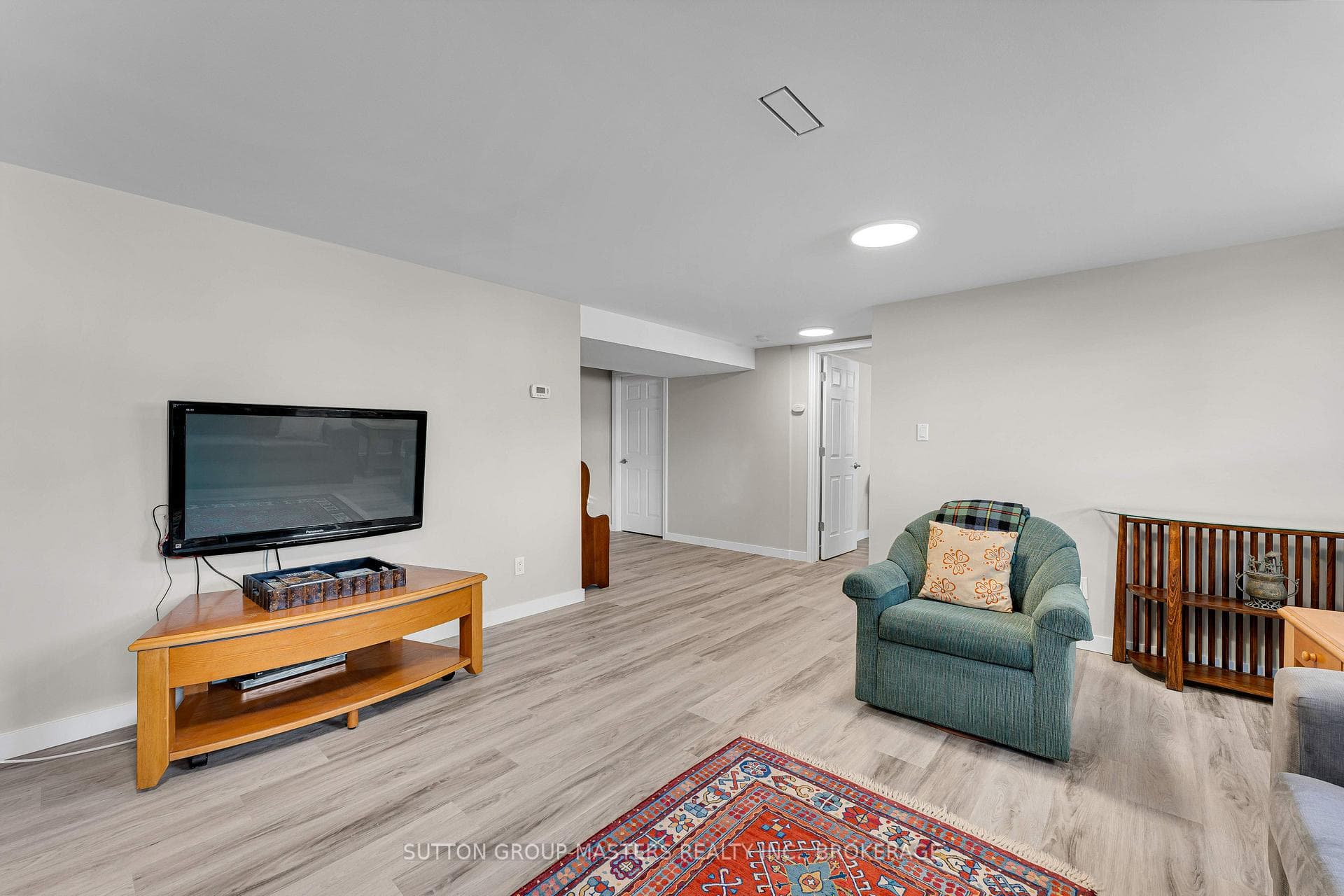 51 Mortensen Drive photo 33
