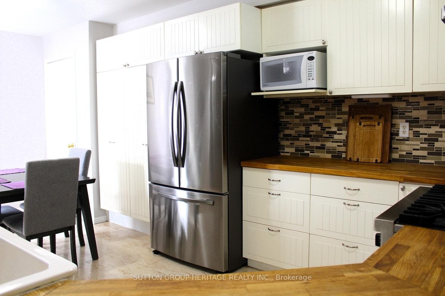 6185 Lawrence Avenue photo 8