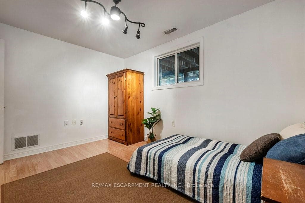 62 Spadara Drive photo 33