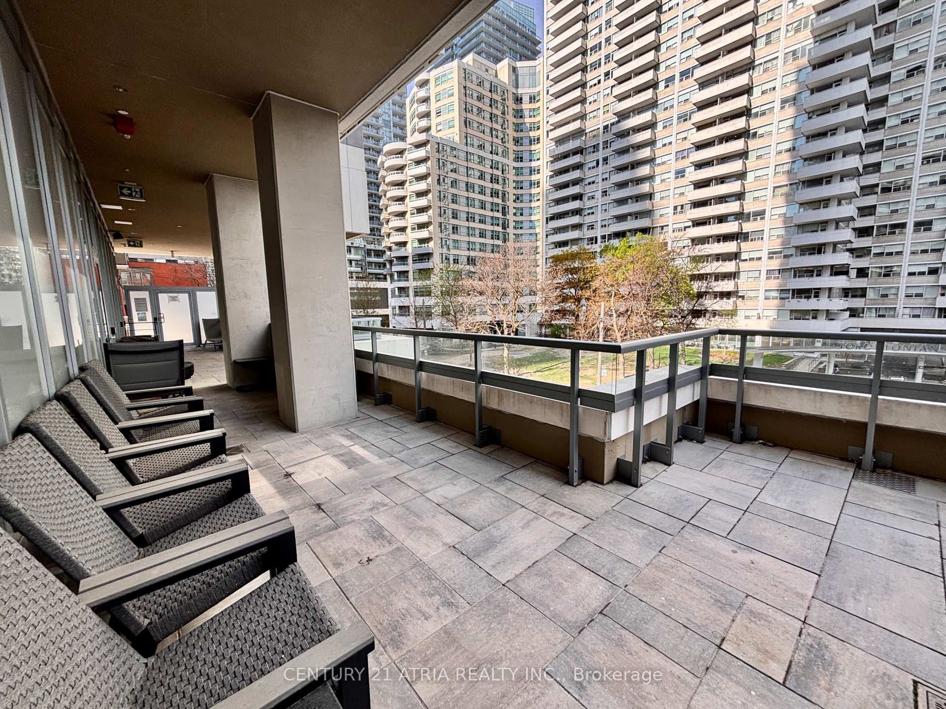 50 Dunfield Avenue Unit 1517 photo 30