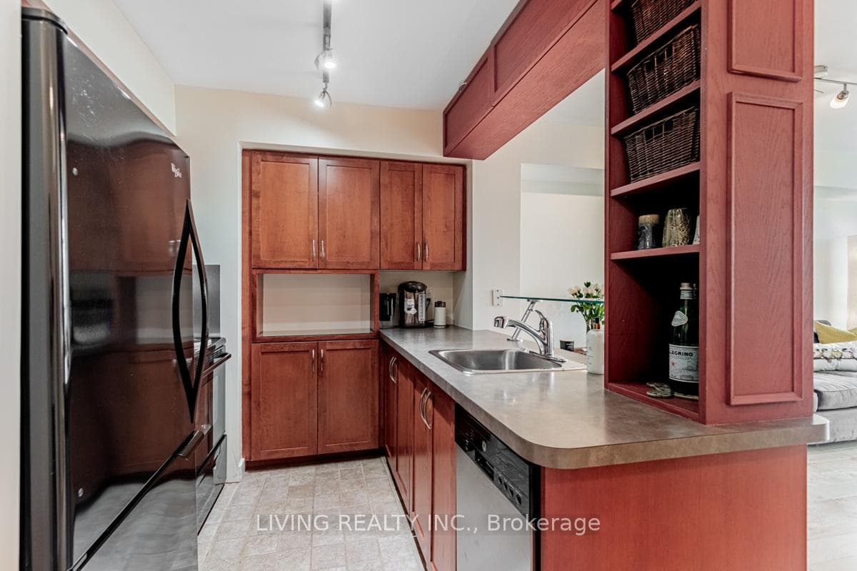 255 Richmond Street Unit 1109 photo 12