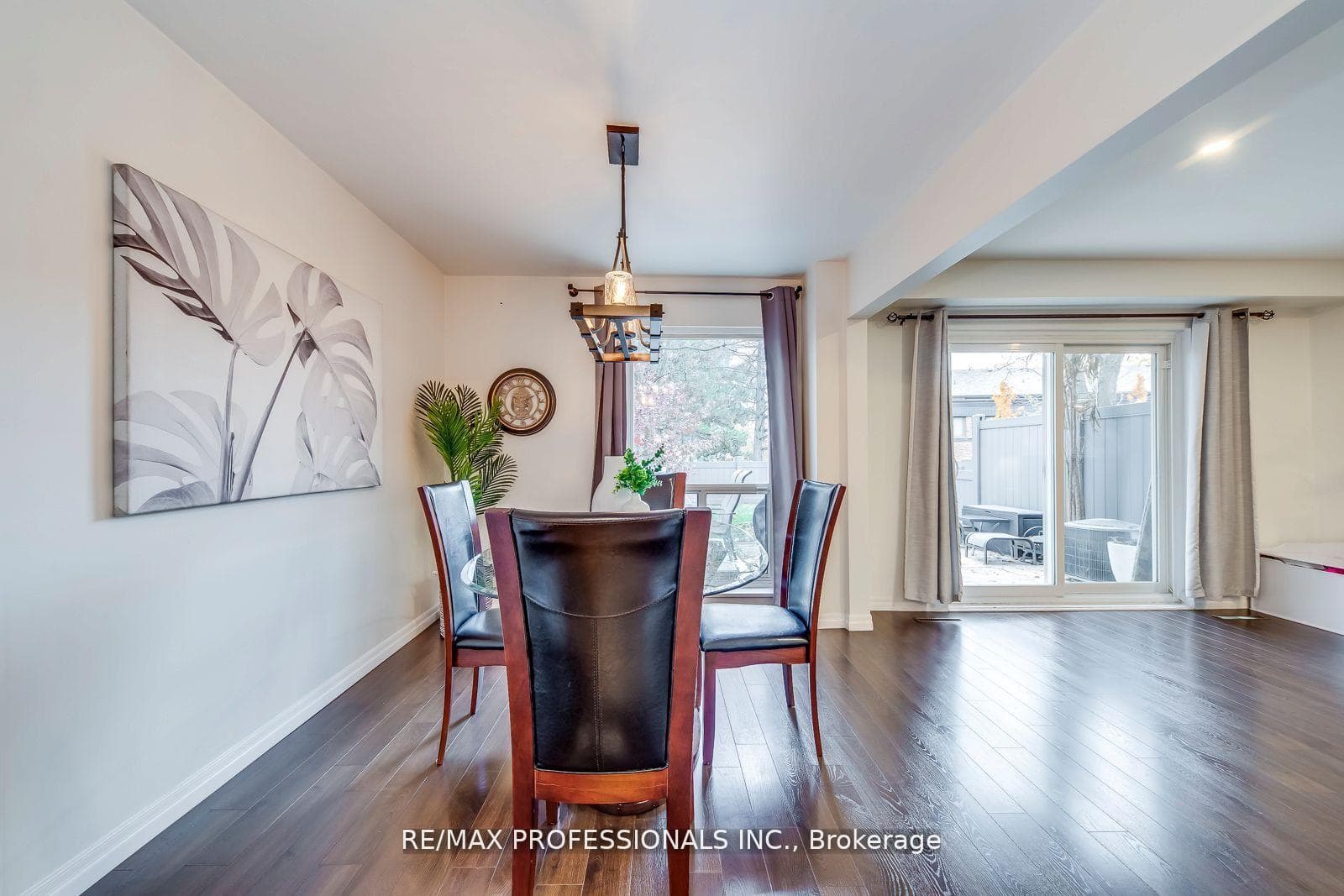4345 Bloor Street Unit 51 photo 13