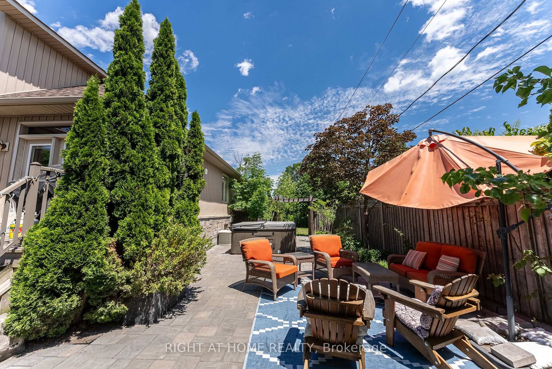 1660 Moyer Avenue photo 39