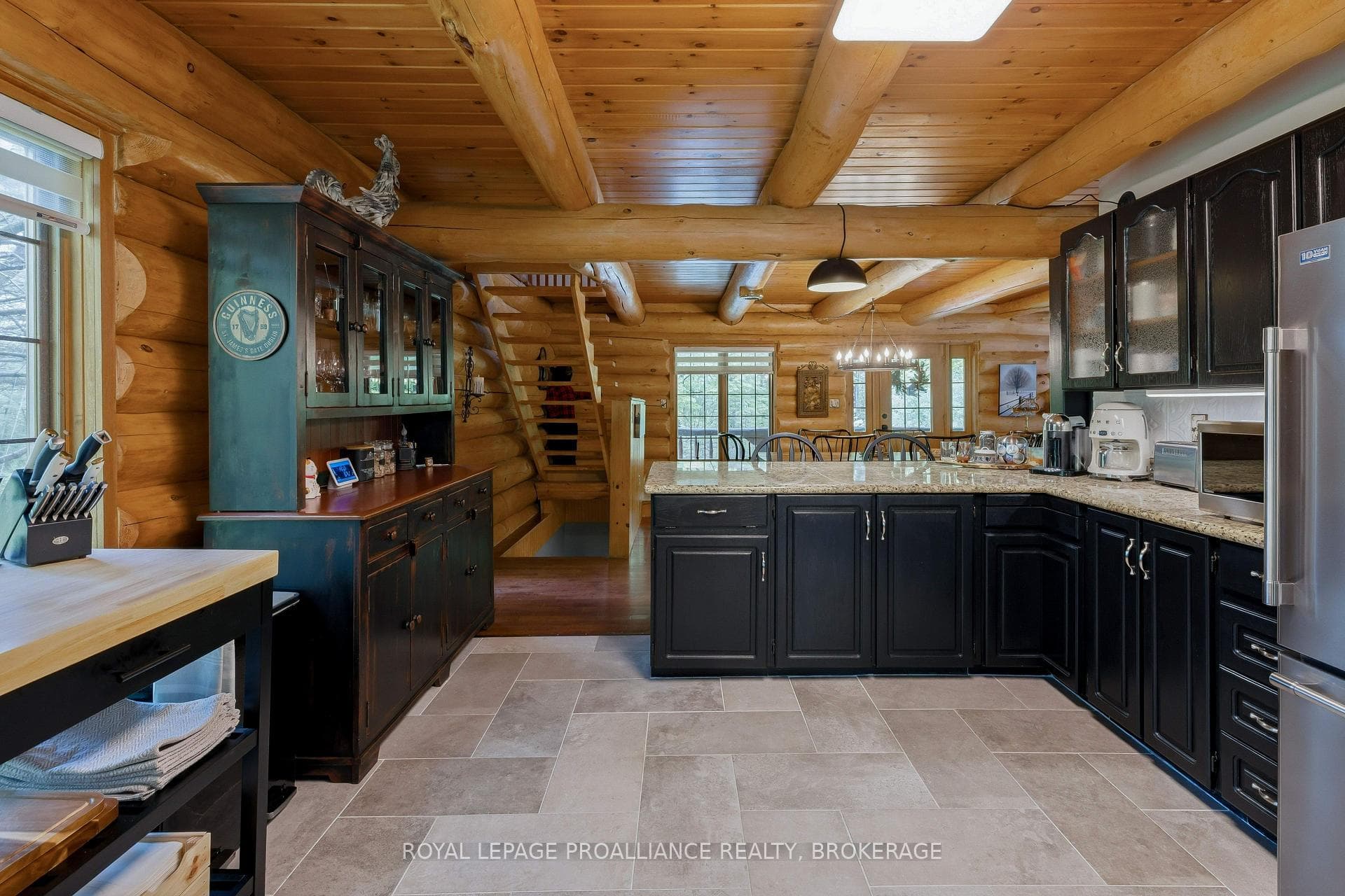 156 Darlingside Drive photo 6