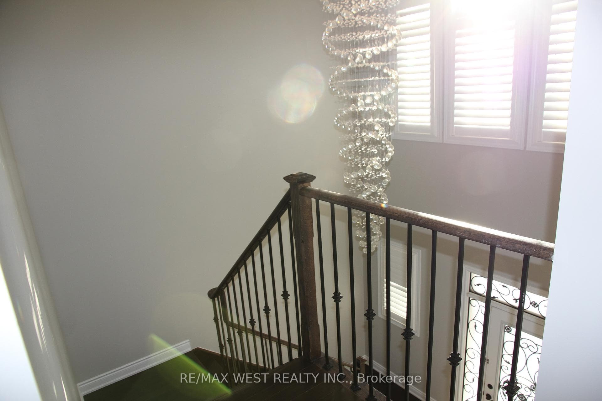 245 Poetry Drive photo 11