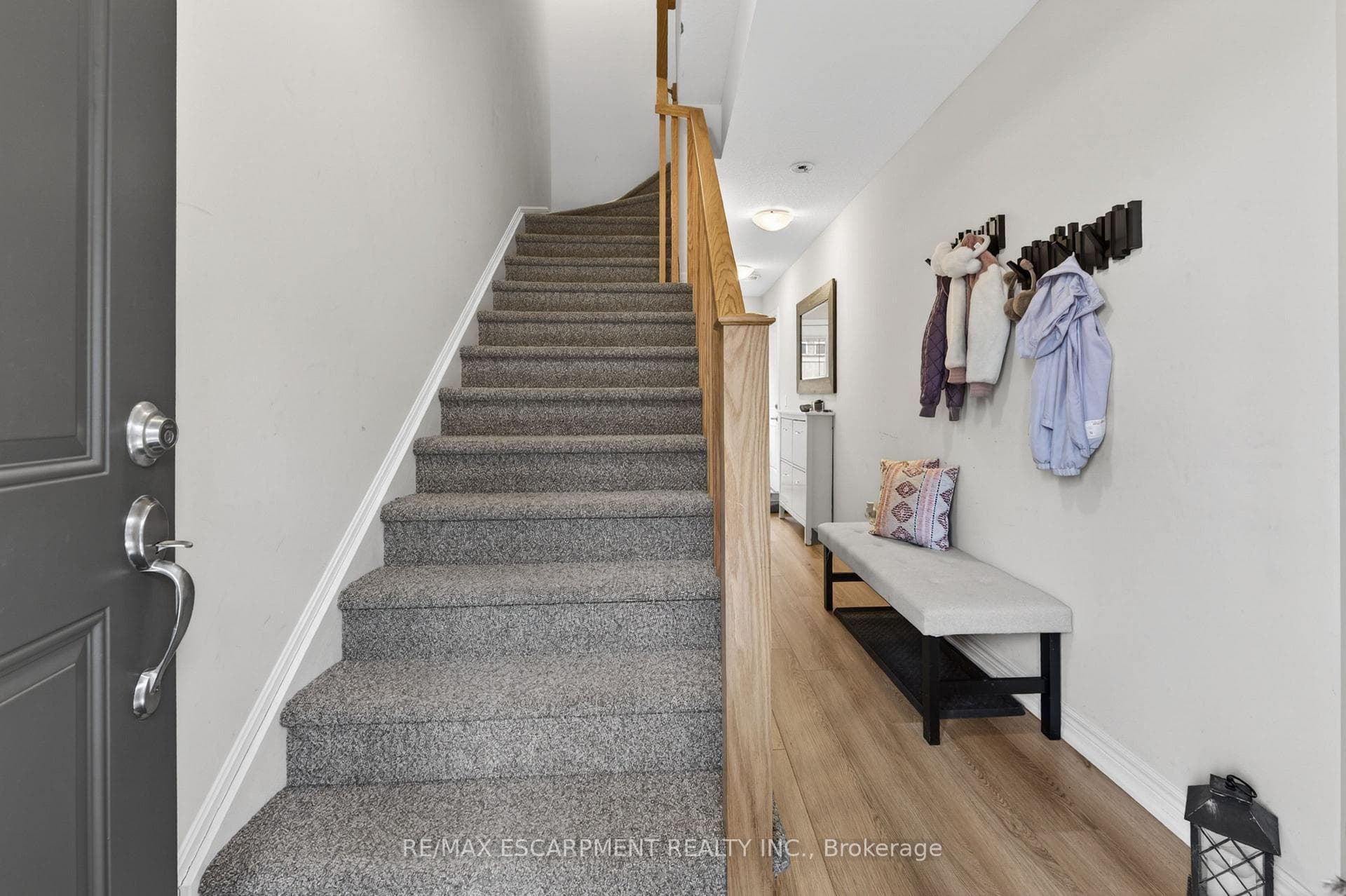 19 Picardy Drive Unit 13 photo 9