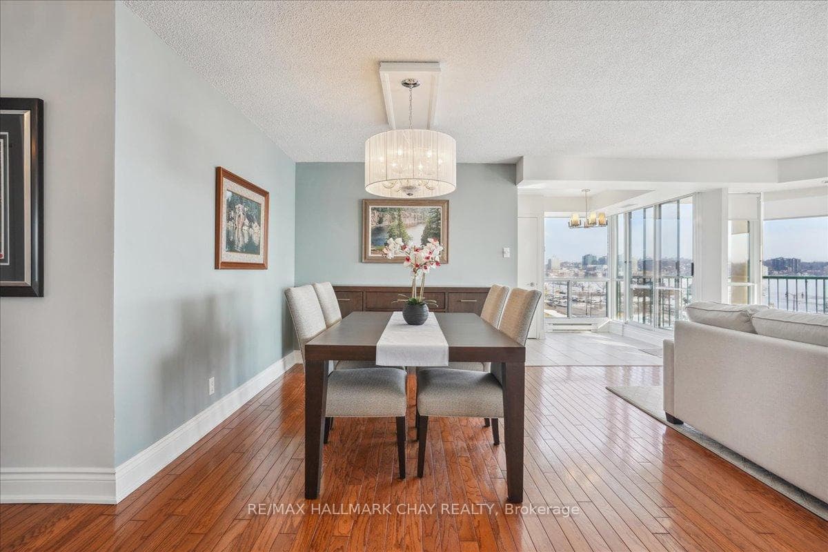 65 Ellen Street Unit 203 photo 8