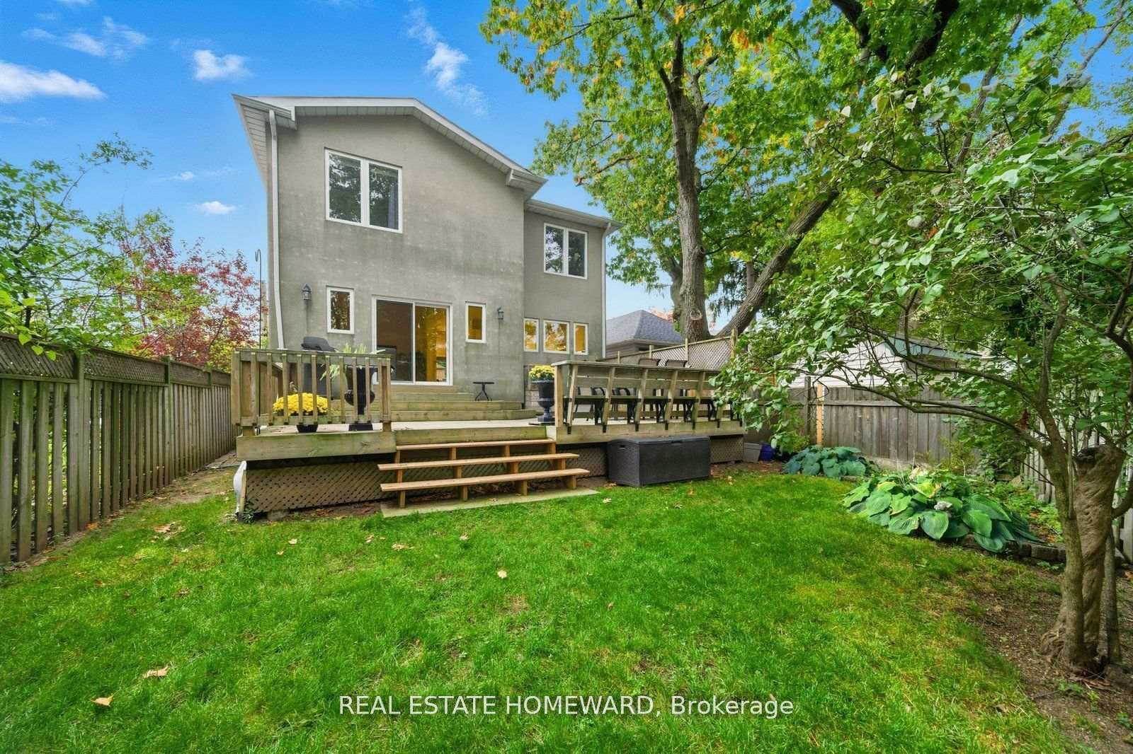 30 Lynn Road photo 38