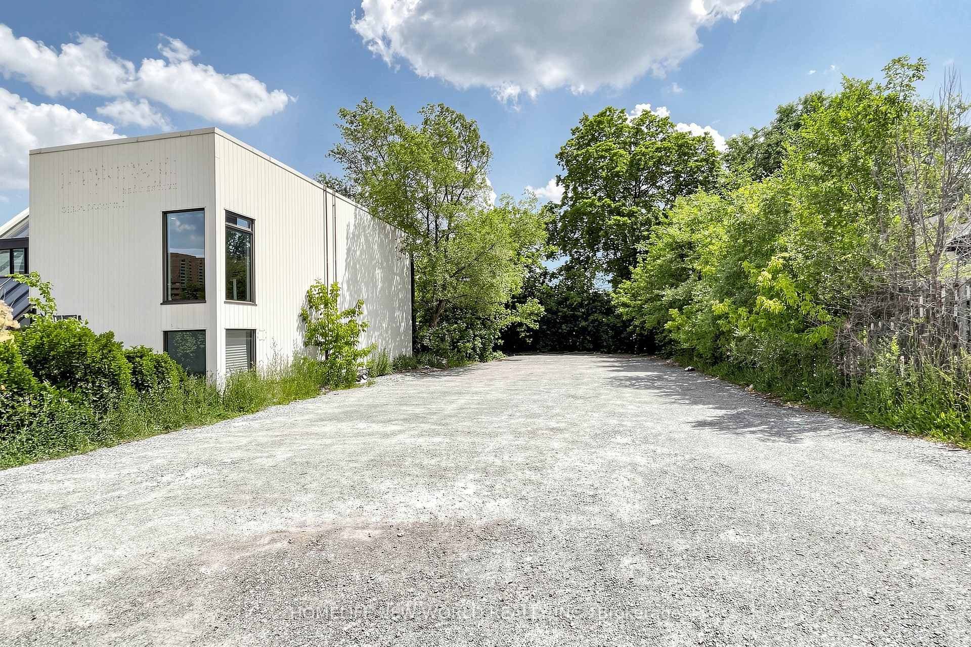 87 Sheppard Avenue Unit 2nd photo 31