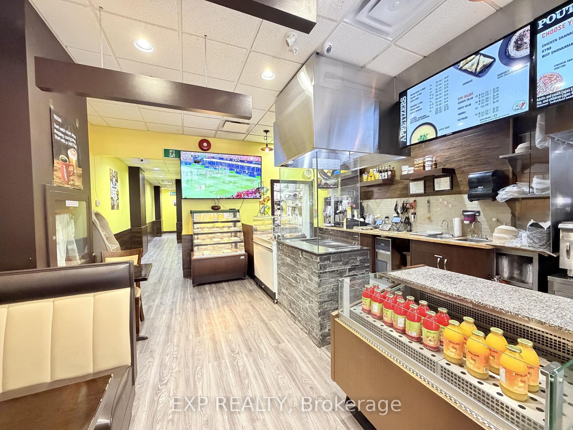 720 Spadina Avenue photo 15