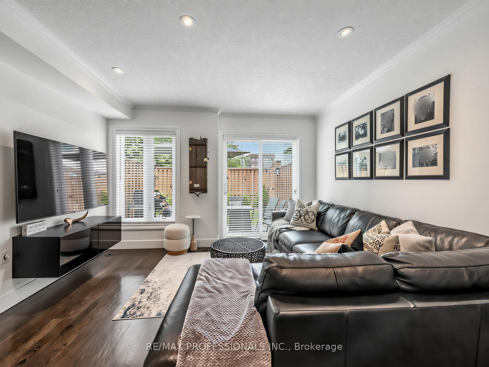 220 Manitoba Street Unit 32 photo 13