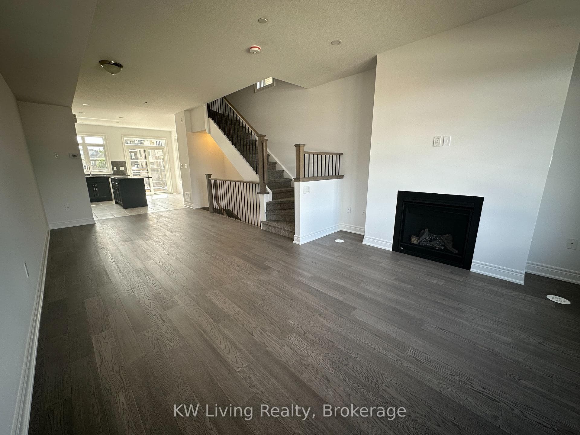 2140 Trafalgar Road Unit 49 photo 9