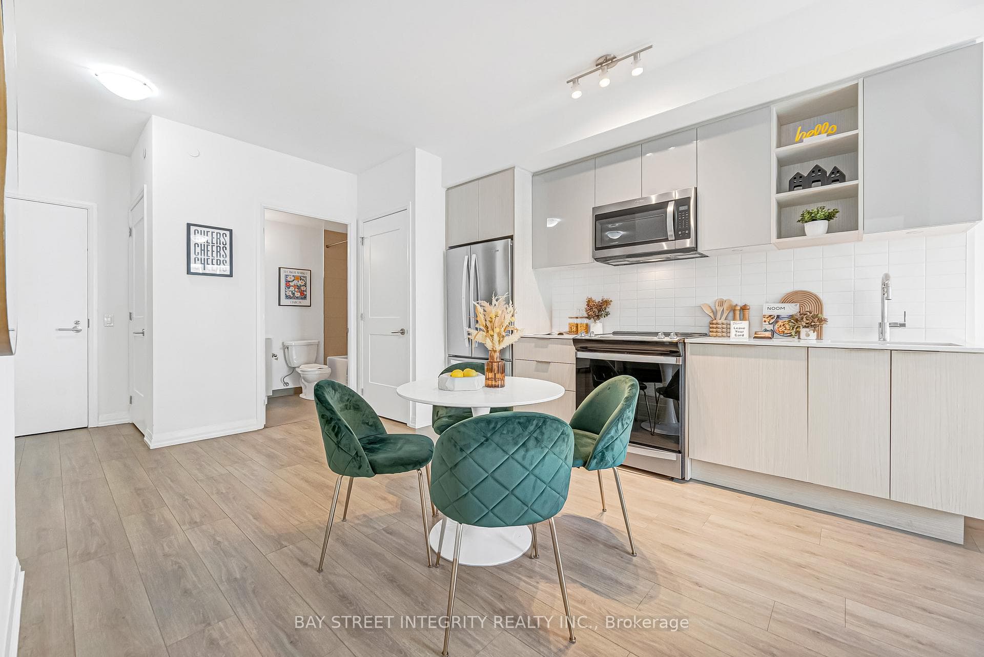 50 Dunfield Avenue Unit 1014 photo 16