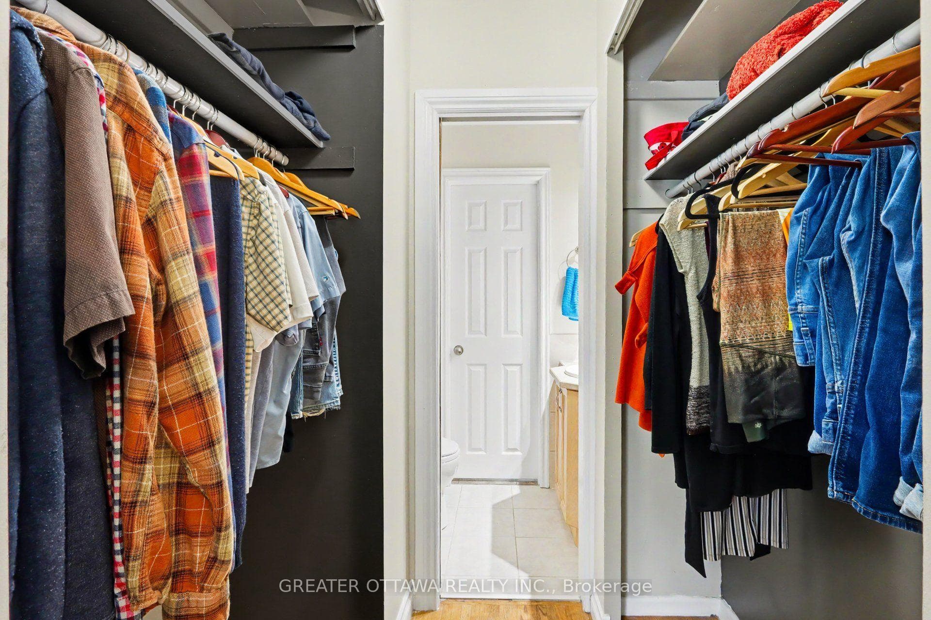 This is the walk in closet that I was mentioned